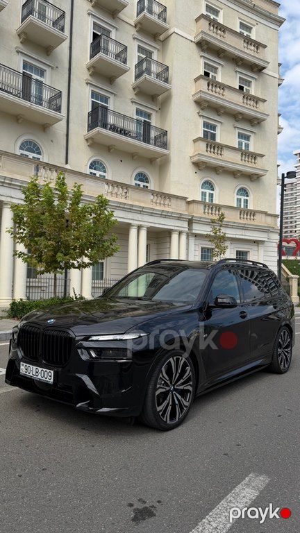 BMW X7, 3.0 L, 2025 il, 7 700 km — Bakı