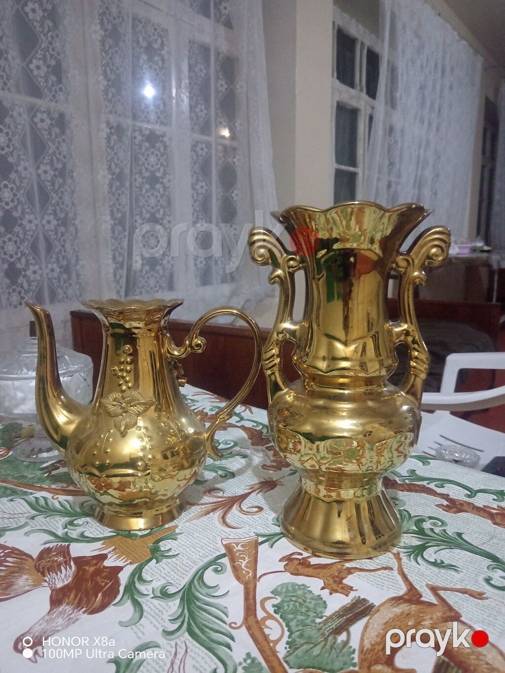 Vaza dəsti, Metal — Vaazalar, kreslolar, süni çiçəklər, Digah (2)