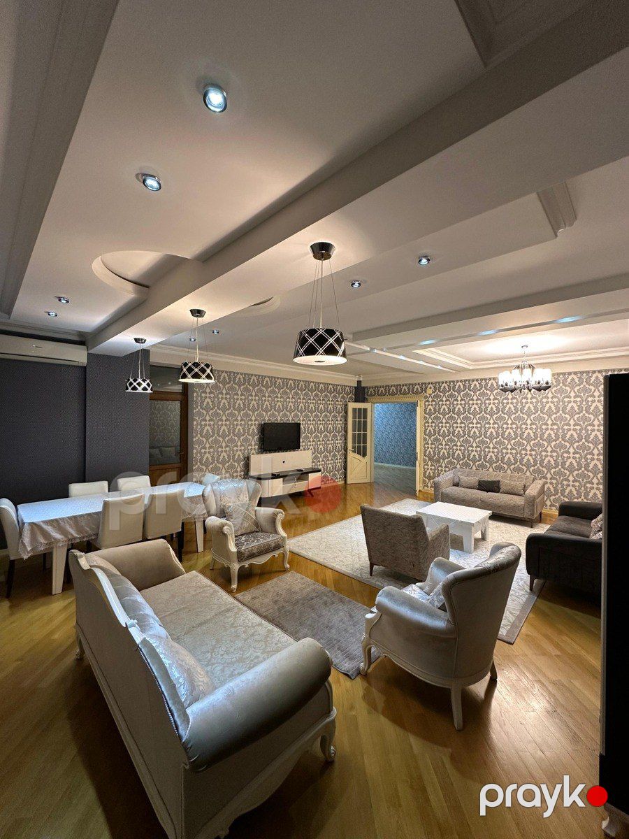 İcarəyə verilir 4 otaqlı yeni tikili 195 m² — Mənzil, Bakı (8)