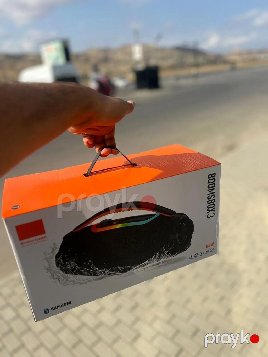 Speaker B31 Bu məhsul JBL Boombox 3 portativ səsli hoparlördür və — Dinamiklər və akustik sistemlər, Bakı (2)