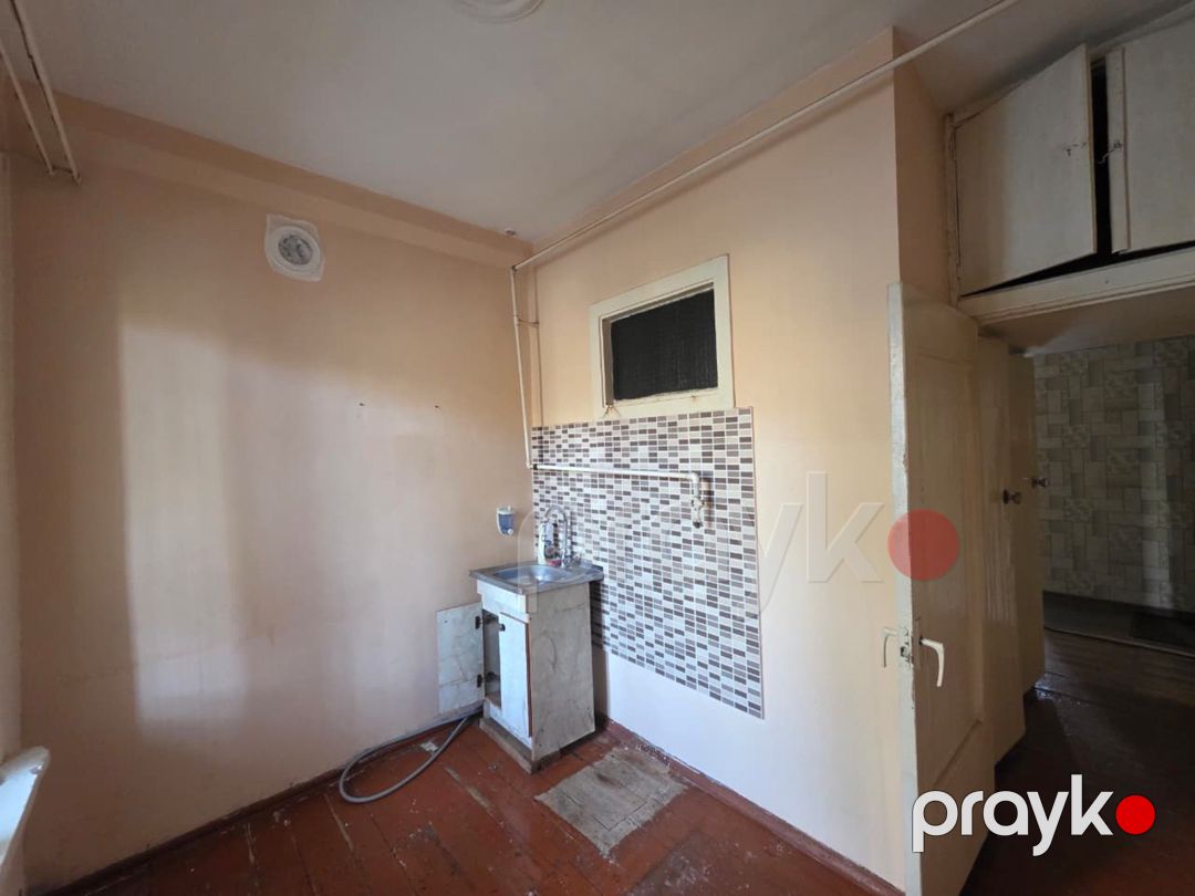 Satılır 2 otaqlı köhnə tikili 90 m² — Mənzil, Bakı (9)