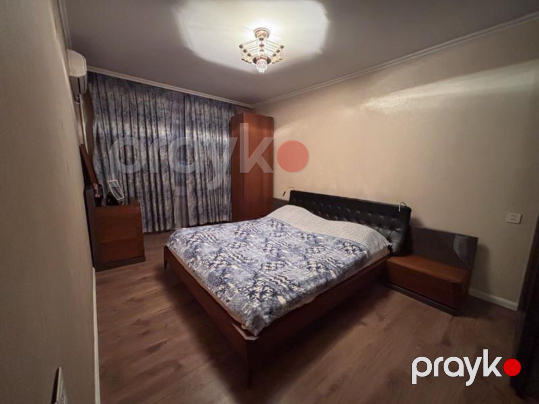 Satılır 4 otaqlı köhnə tikili 105 m² — Mənzil, Bakı (11)