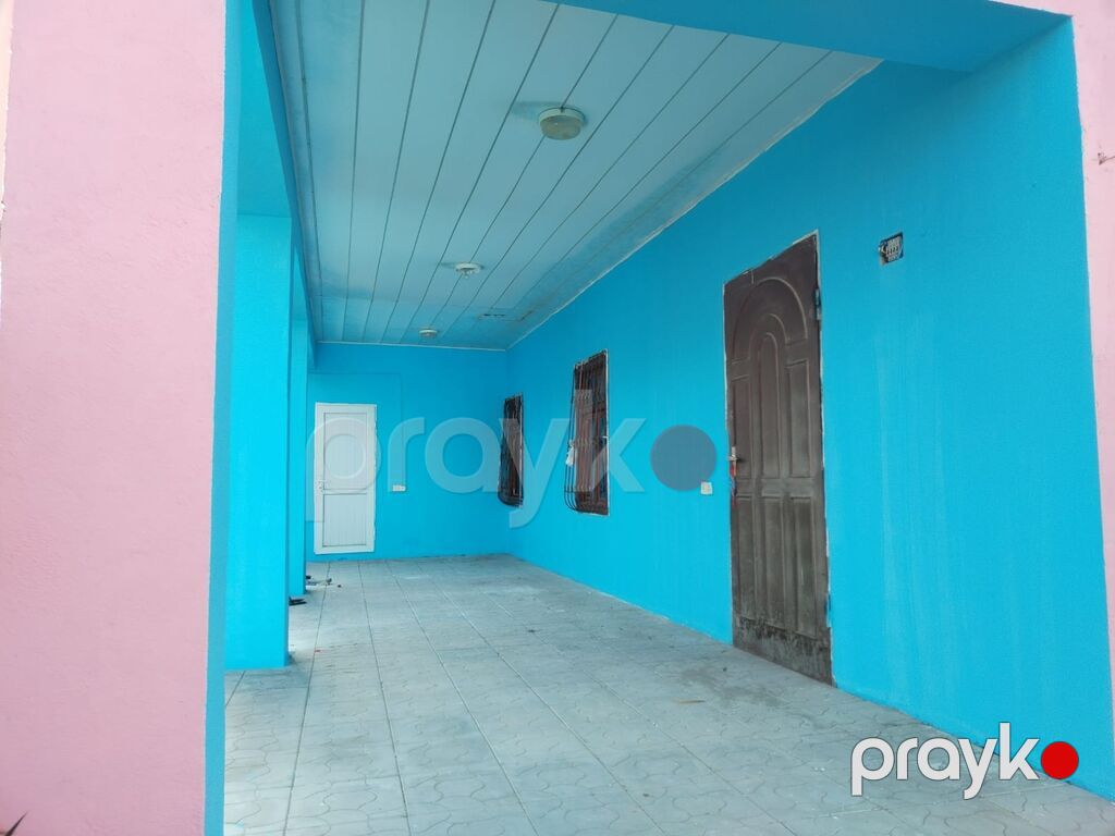 Saray İnternatın kruquna yaxin asfalt yol 4 sotun içinde addelni — Ev, villa, Saray (9)