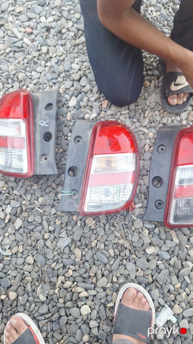 Nissan Micra stop işığı — Ehtiyat hissələri və aksesuarlar, Bakı (2)