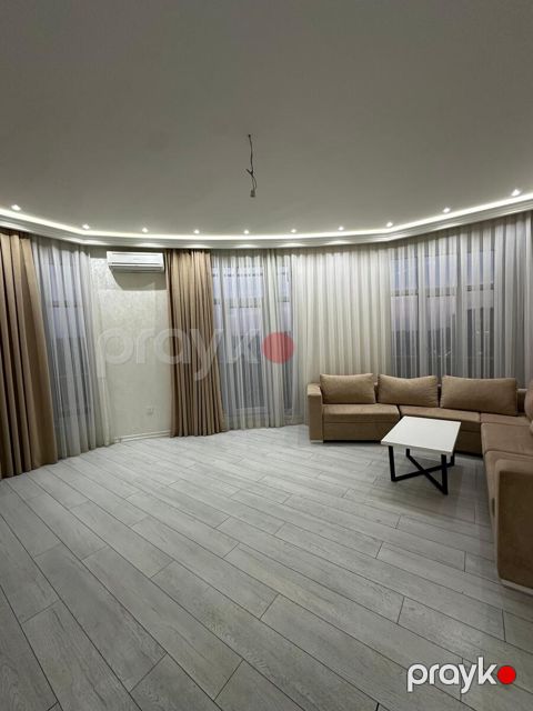 Satılır 3 otaqlı yeni tikili 145 m² — Bakı