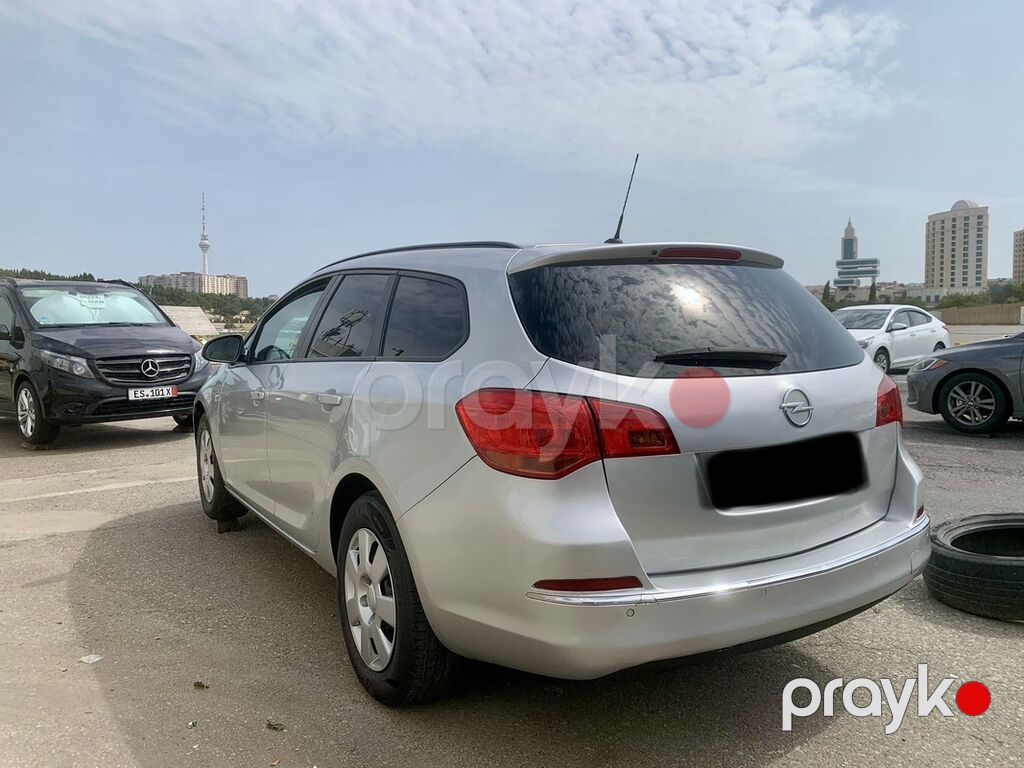 Opel Astra: 1.6 l 2014 il 211000 km Universal — Avtomobillər, Bakı (7)