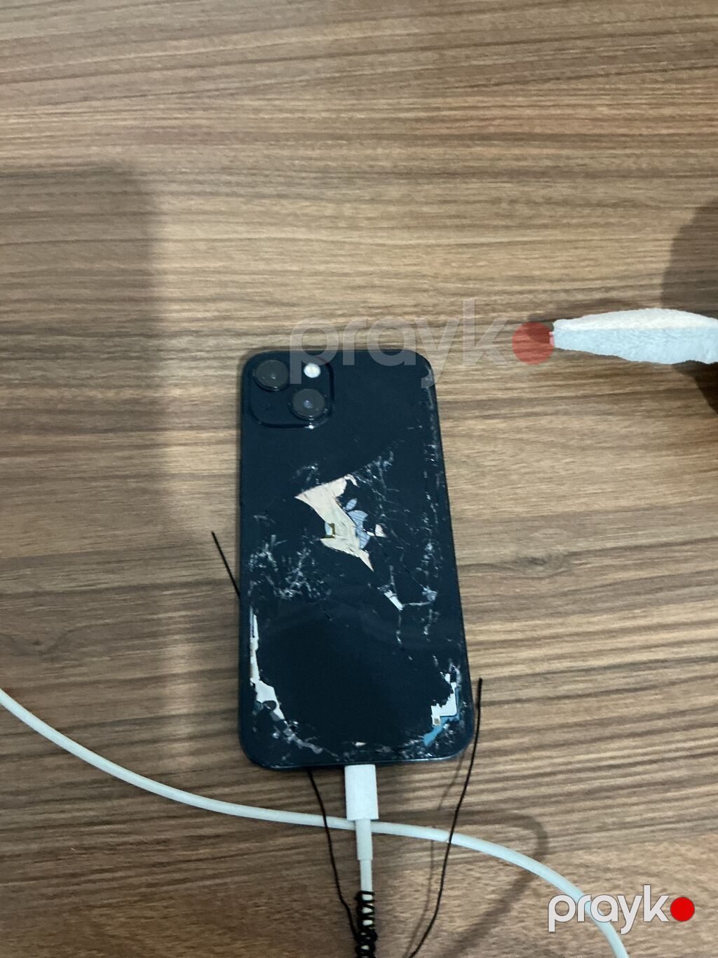 IPhone 13, 128 GB, Midnight, Qırıq, Simsiz şarj, Face ID — Apple iPhone, Bakı (3)