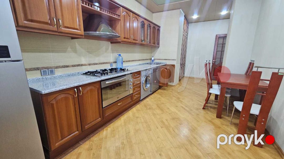 Satılır 3 otaqlı yeni tikili 140 m² — Mənzil, Bakı (2)