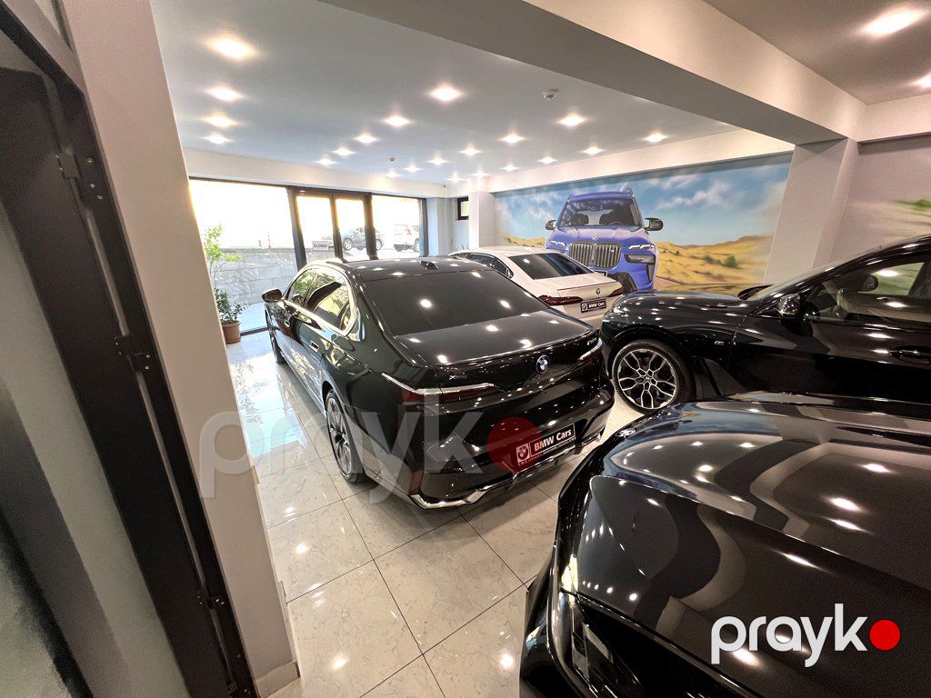 BMW 750e, 3.0 L, 17.6 kWh, 2024 il, 32 000 km — Avtomobillər, Bakı (8)
