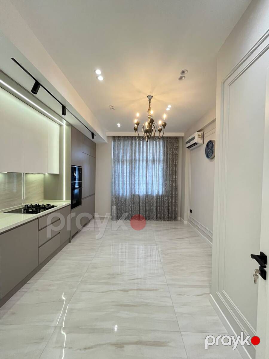 Satılır 4 otaqlı yeni tikili 175 m² — Mənzil, Bakı (8)
