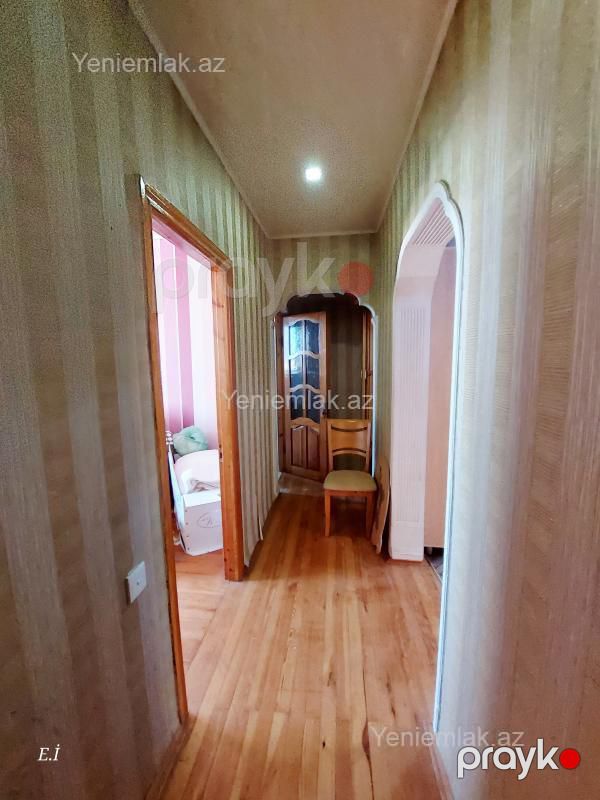 Satılır 3 otaqlı Bina evi menzil (Köhnə tikili), 70 m², 9-cu mikrorayon — Mənzil, Sumqayıt (11)
