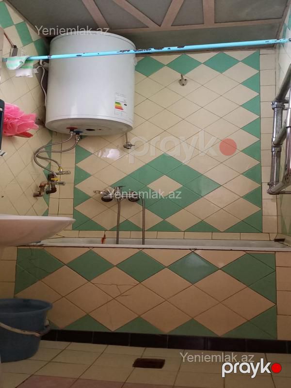 Satılır 2 otaqlı Bina evi menzil (Köhnə tikili), 65 m², Xətai rayonu — Mənzil, Bakı (4)