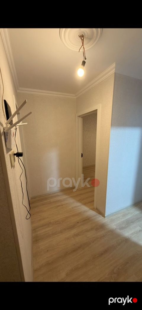 Hövsan qəsəbəsinin girişində pekarnidə əsas yola 200 metr məsafədə 5 — Bakı