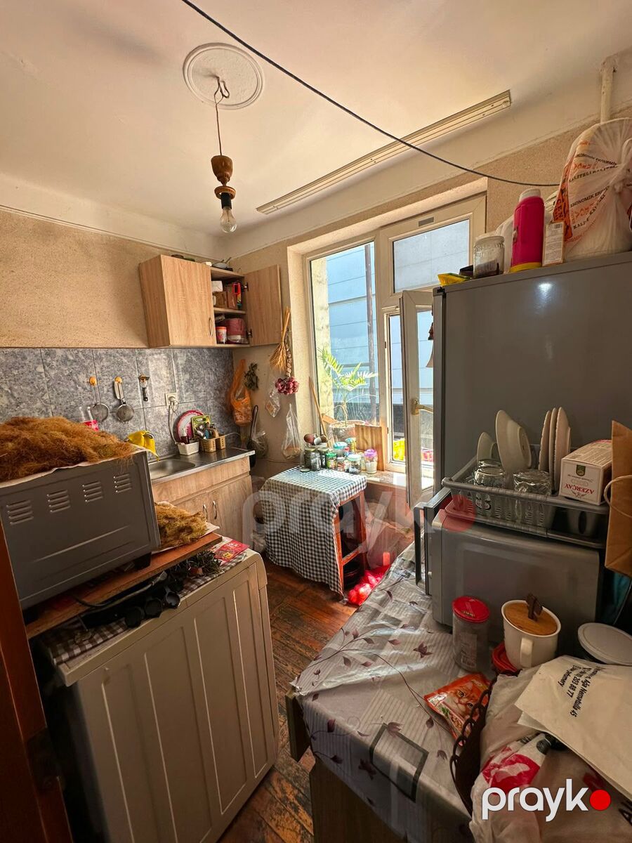 Satılır 1 otaqlı köhnə tikili 40 m² — Mənzil, Bakı (8)