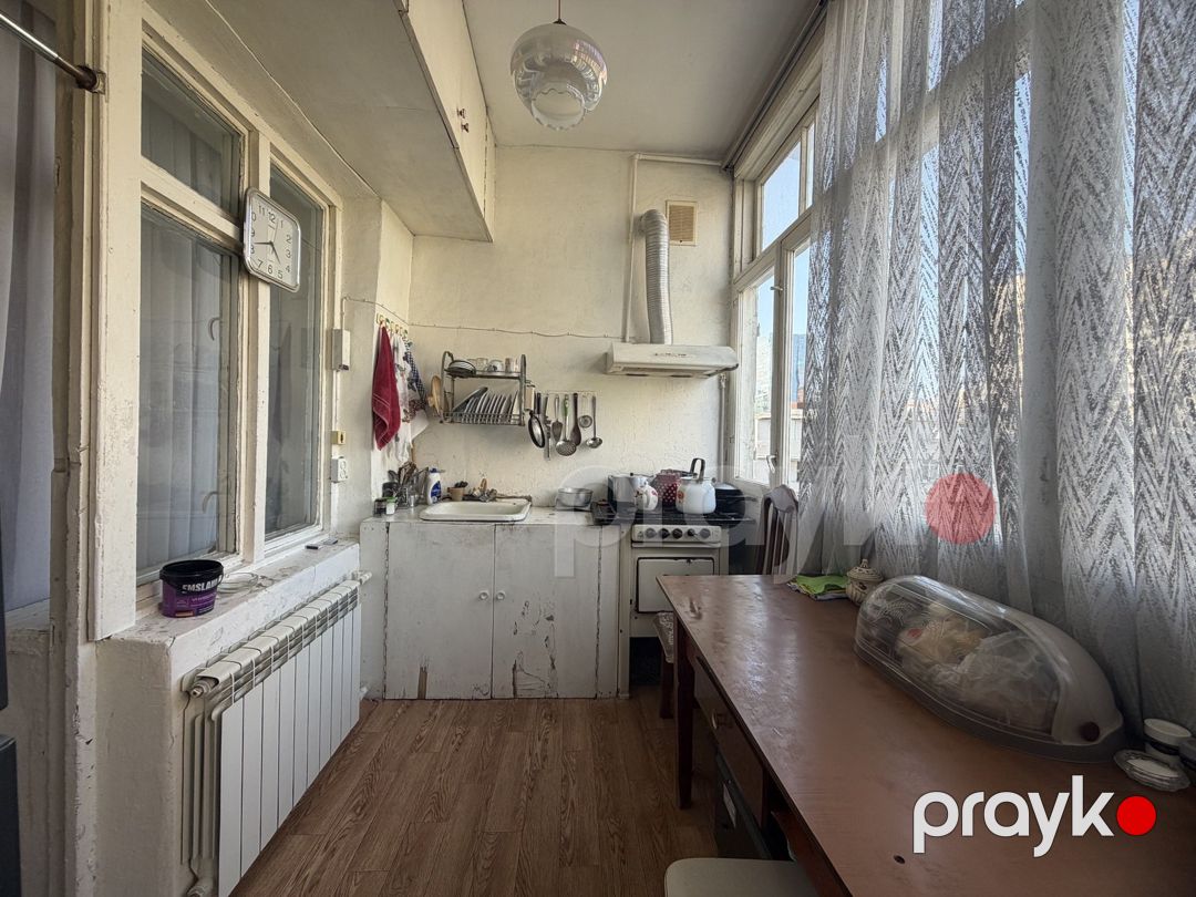Satılır 2 otaqlı köhnə tikili 50 m² — Mənzil, Bakı (7)