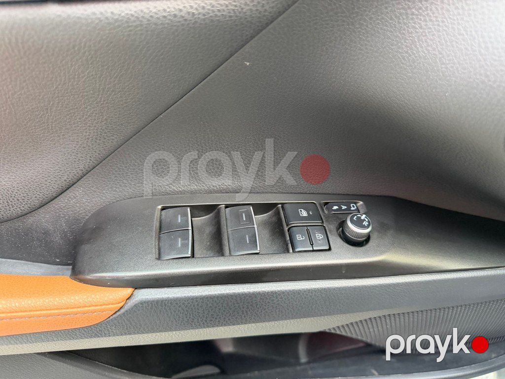 Toyota Camry, 2.5 L, 1.6 kWh, 2023 il, 96 000 km — Avtomobillər, Bakı (7)