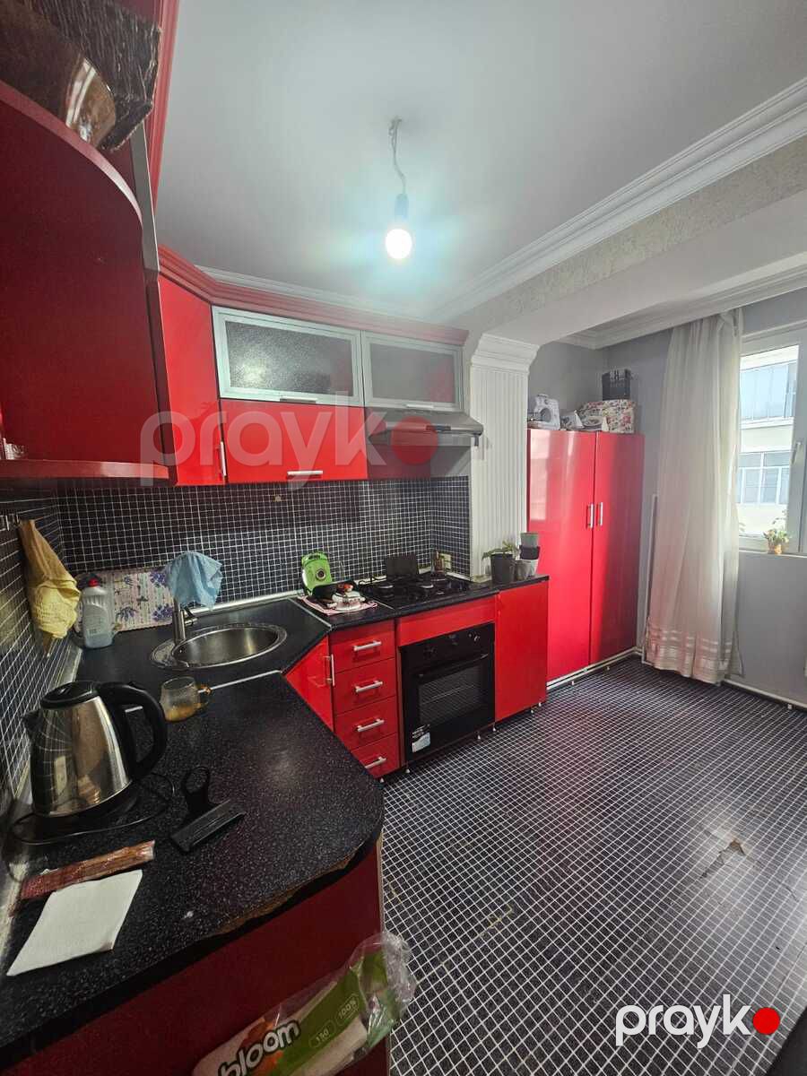 Satılır 2 otaqlı köhnə tikili 50 m² — Mənzil, Bakı (3)