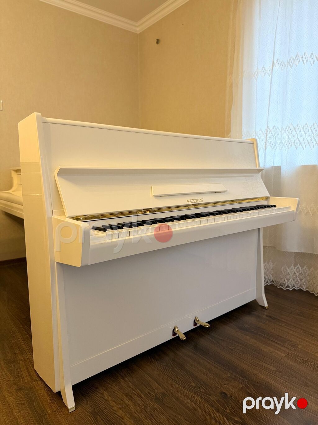 Petrof akustik pianino – ağ, parlaq lak örtüklü upright model — Pianino və digər klaviş alətləri, Digah (4)