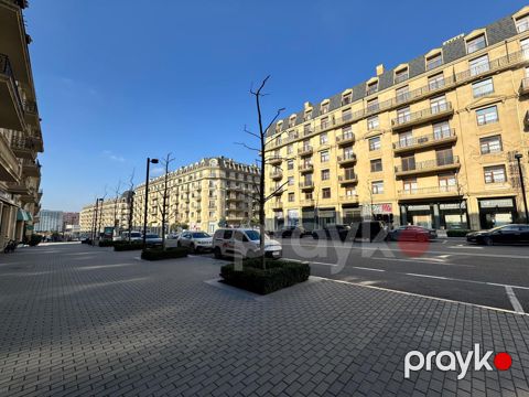 Satılır 4 otaqlı yeni tikili 170 m² — Bakı