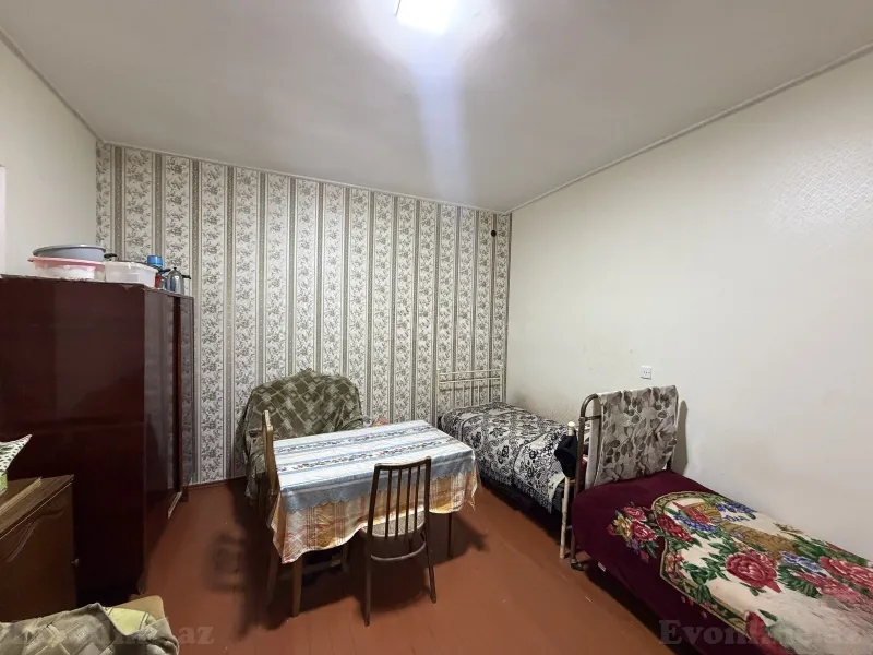 Kirayə verilir 2 otaqlı Həyət evi 40 m² Bakı, Binəqədi r., Azadlıq prospekti m., 8-ci mikrorayon — Bakı