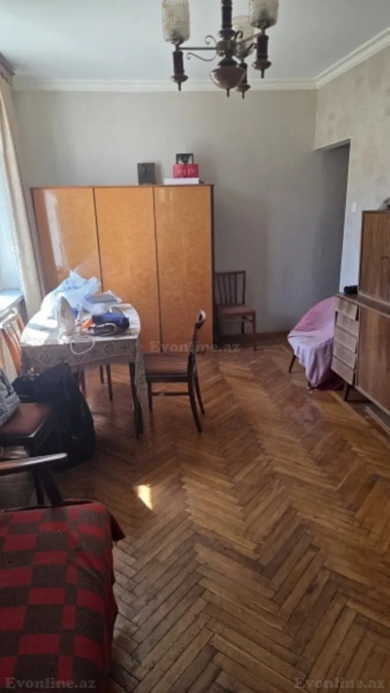 Satılır 1 otaqlı Mənzil Köhnə tikili 45 m² Bakı, Xətai r., Həzi Aslanov m — Bakı