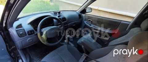 Hyundai Accent: 1.6 l 2005 il Kupe — Xırdalan