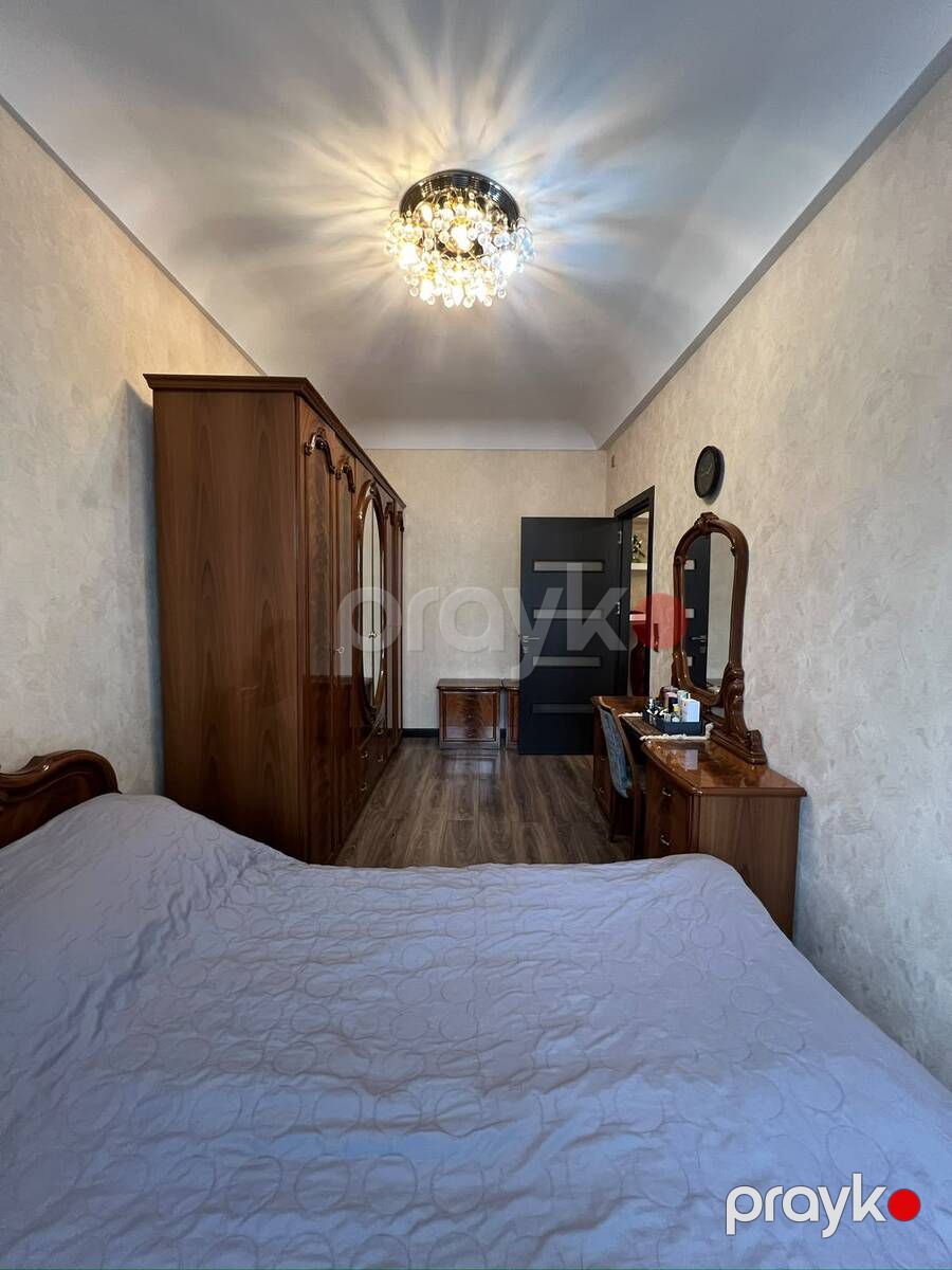 Satılır 4 otaqlı köhnə tikili 100 m² — Mənzil, Bakı (11)