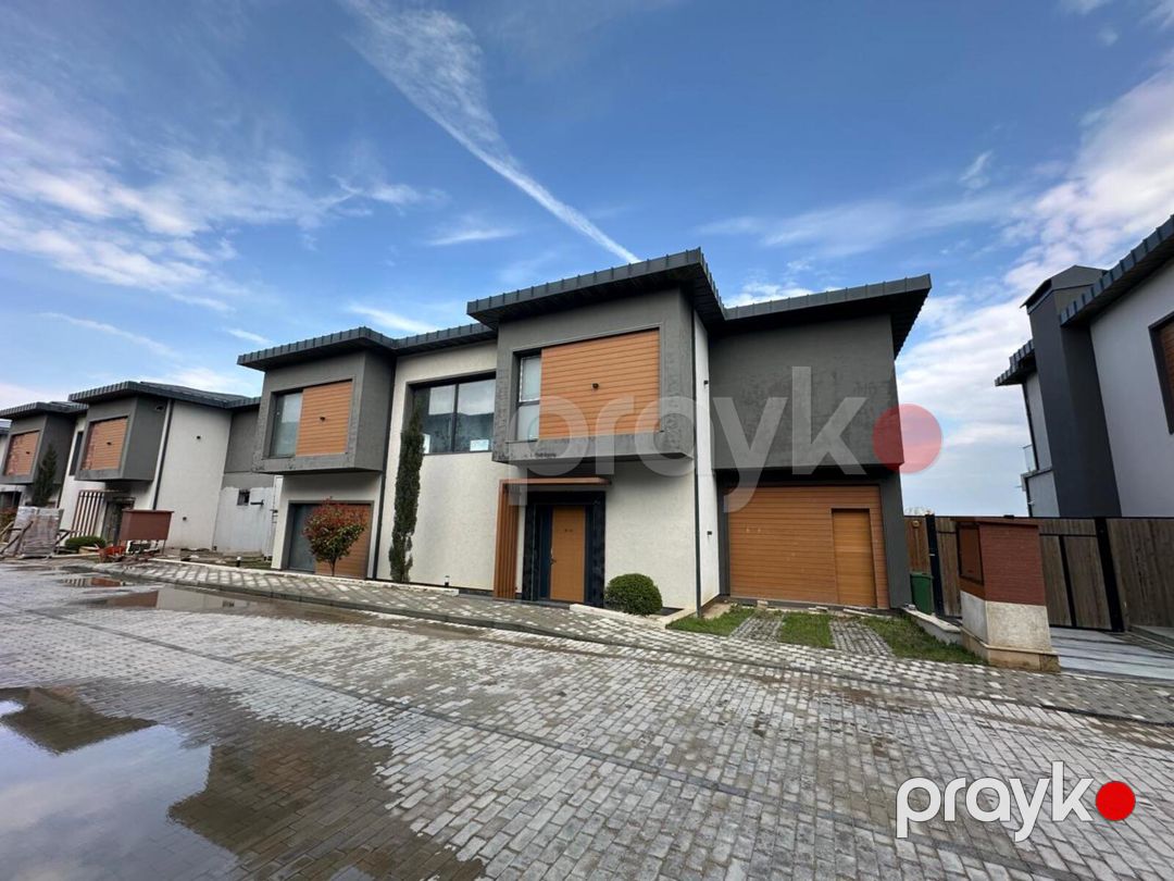 Satılır 8 otaqlı həyət evi/bağ evi 420 m² — Ev, villa, Bakı (9)