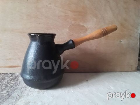 На продаже керамическая кофеварка-турка.На 4 кофейные чашки — Bakı