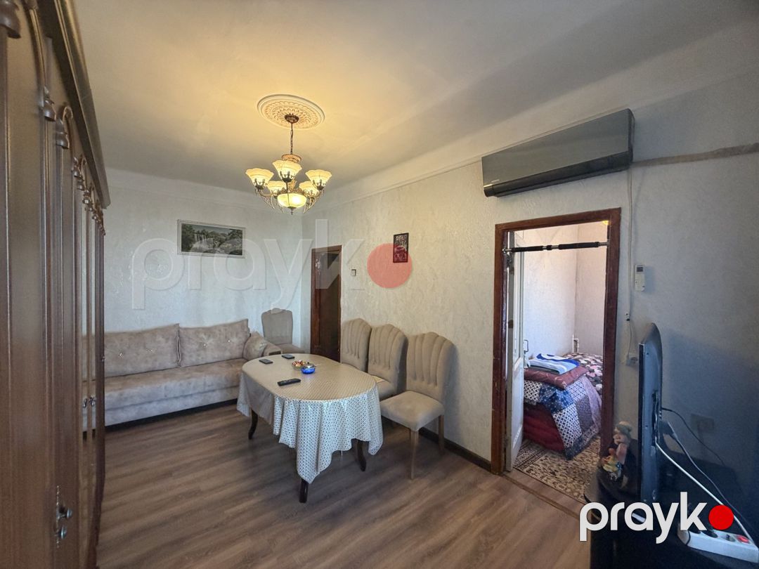 Satılır 2 otaqlı köhnə tikili 50 m² — Mənzil, Bakı (5)
