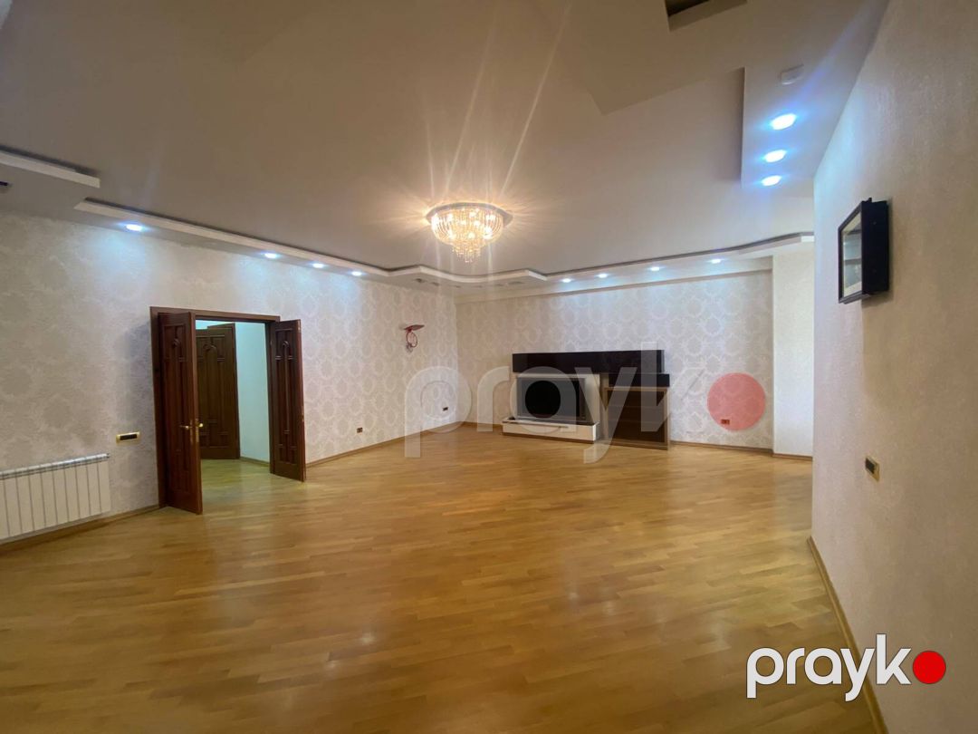 Satılır 4 otaqlı yeni tikili 220 m² — Mənzil, Bakı (4)