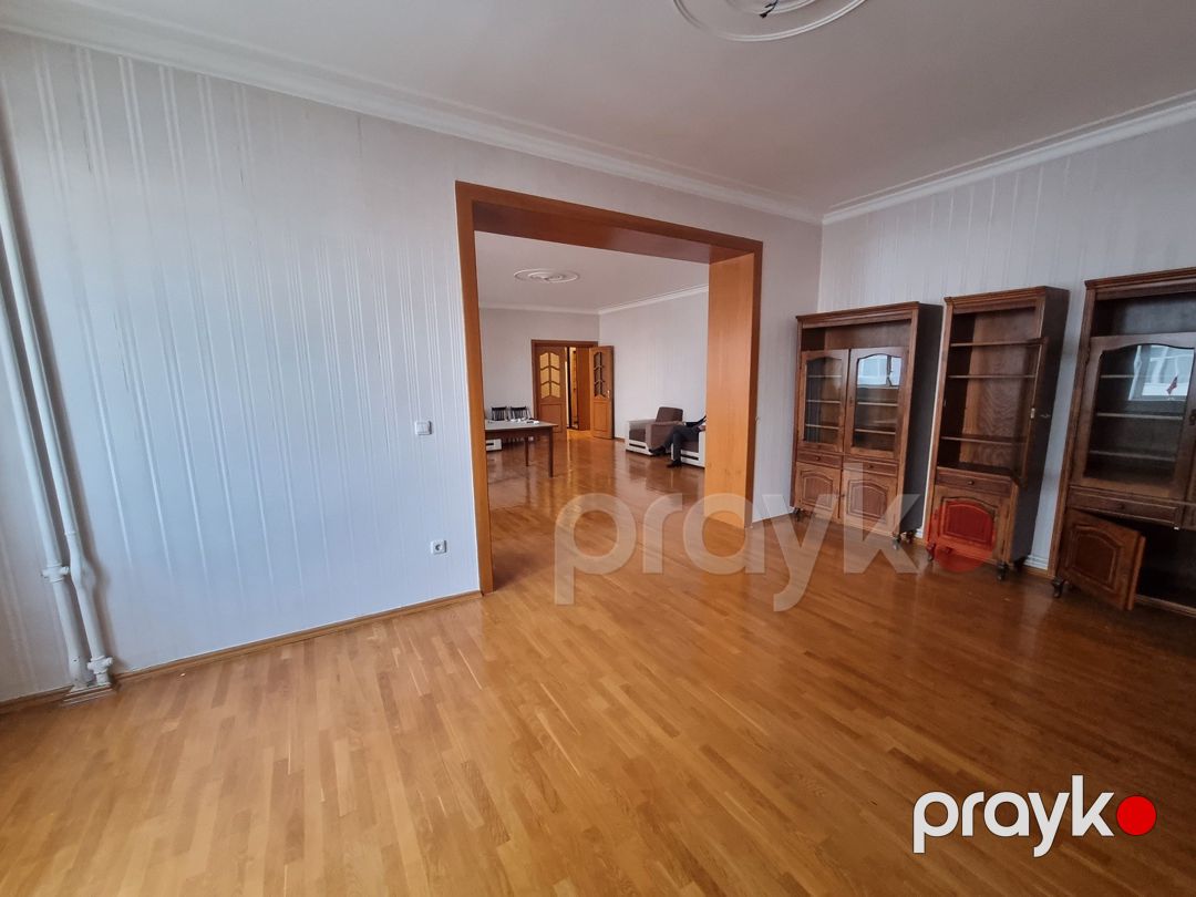 Satılır 4 otaqlı yeni tikili 190 m² — Mənzil, Bakı (4)