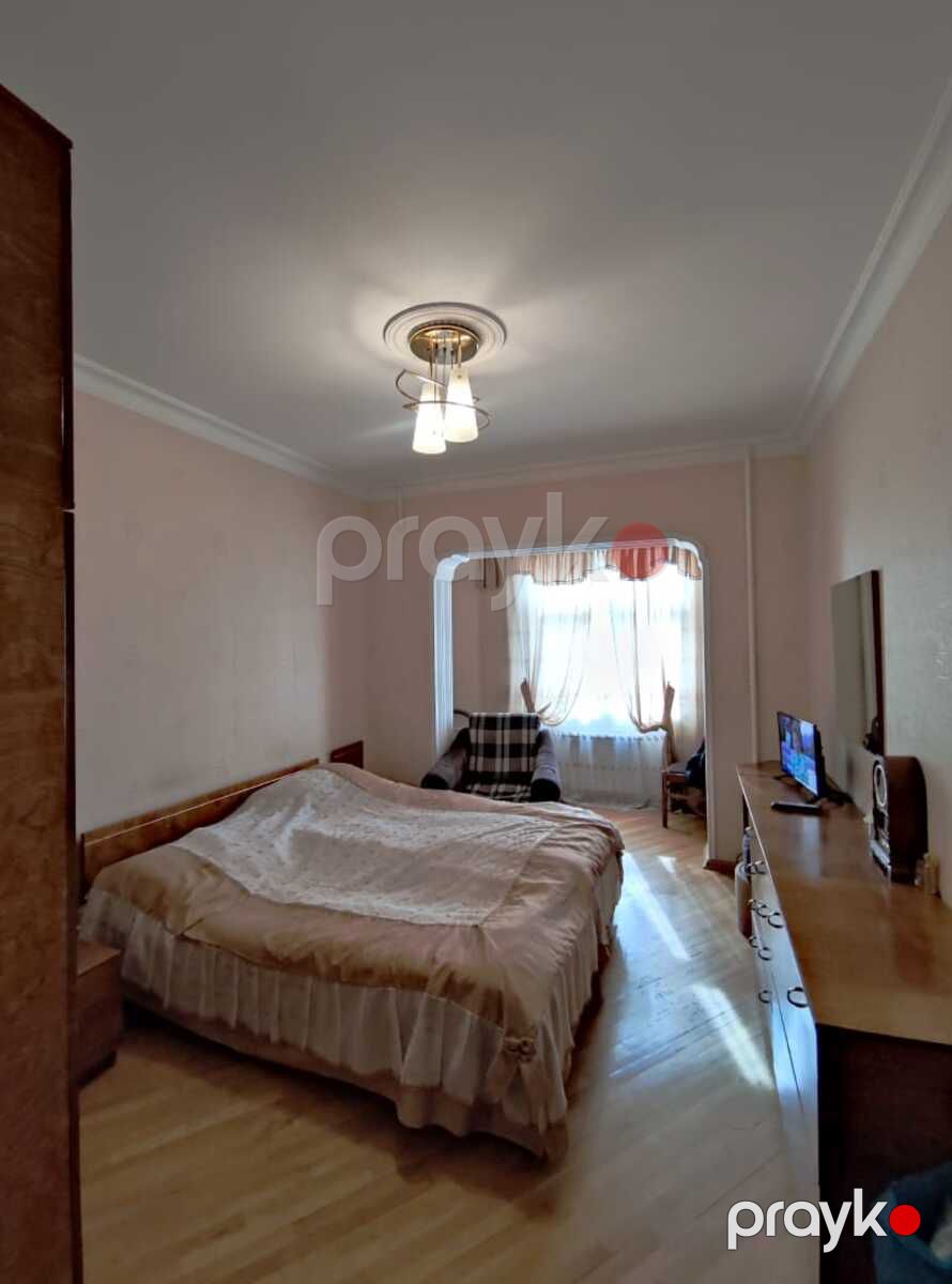 Satılır 4 otaqlı köhnə tikili 110 m² — Mənzil, Bakı (10)