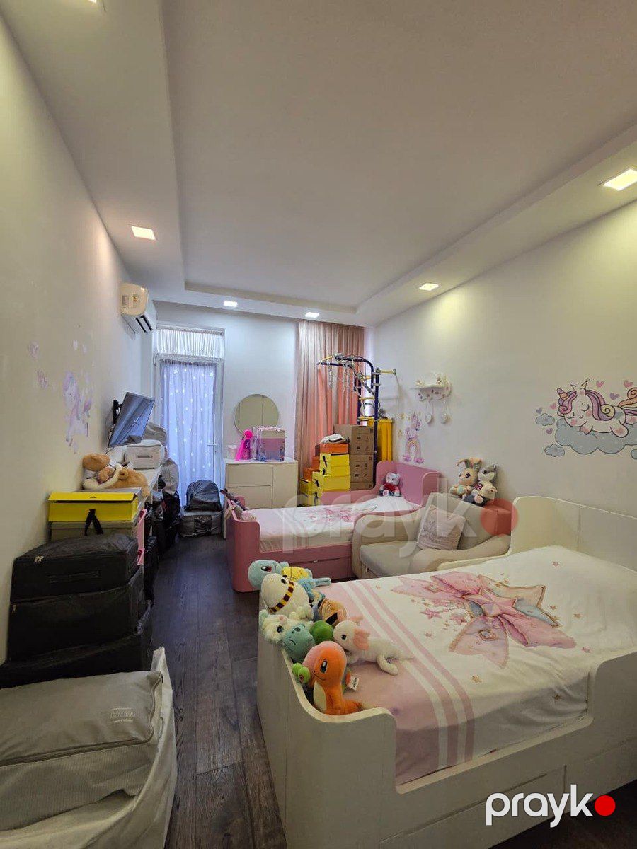 Satılır 4 otaqlı yeni tikili 200 m² — Mənzil, Bakı (8)
