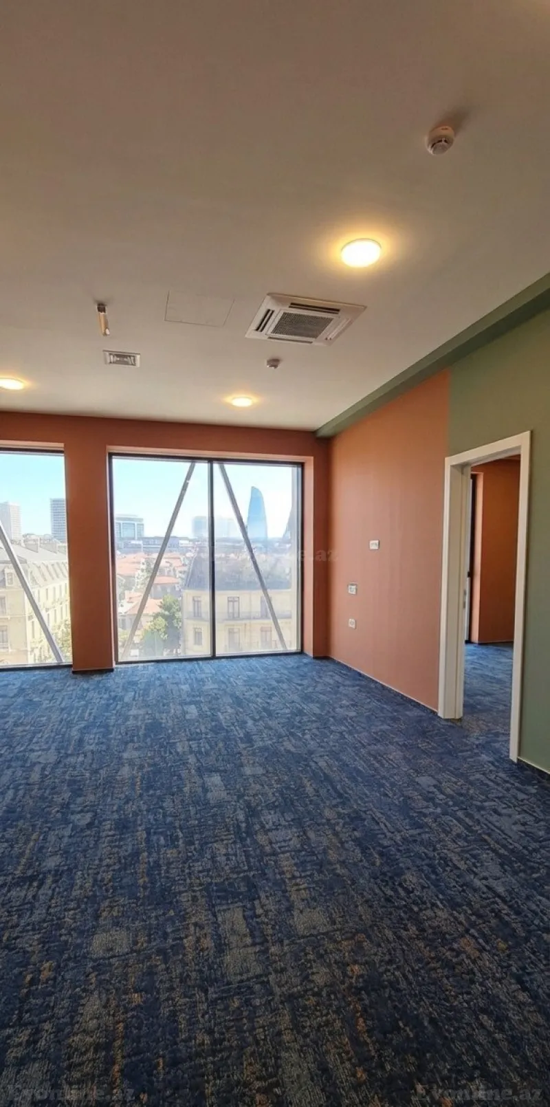 Kirayə verilir Ofis 92 m² Bakı, Xətai r., Ağ şəhər — Ofis, Bakı (2)