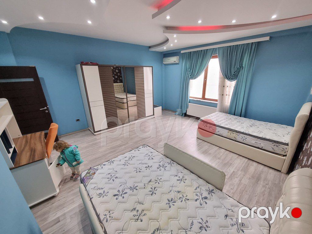 Satılır 4 otaqlı yeni tikili 200 m² — Mənzil, Bakı (3)