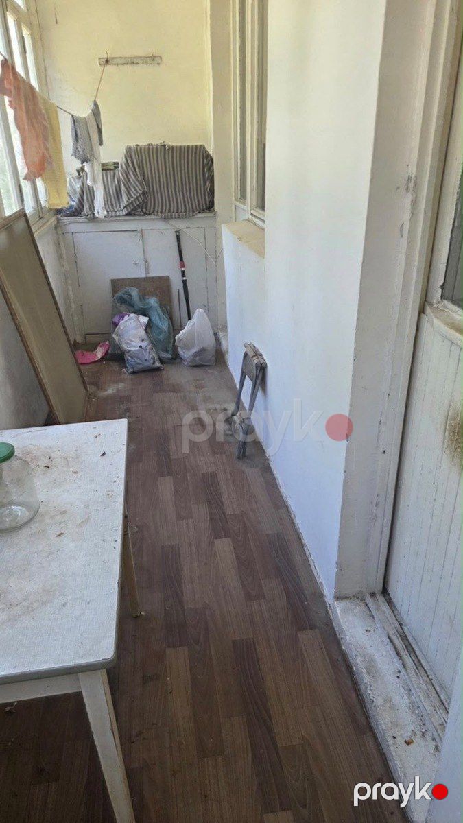 Satılır 1 otaqlı köhnə tikili 45 m² — Mənzil, Bakı (5)