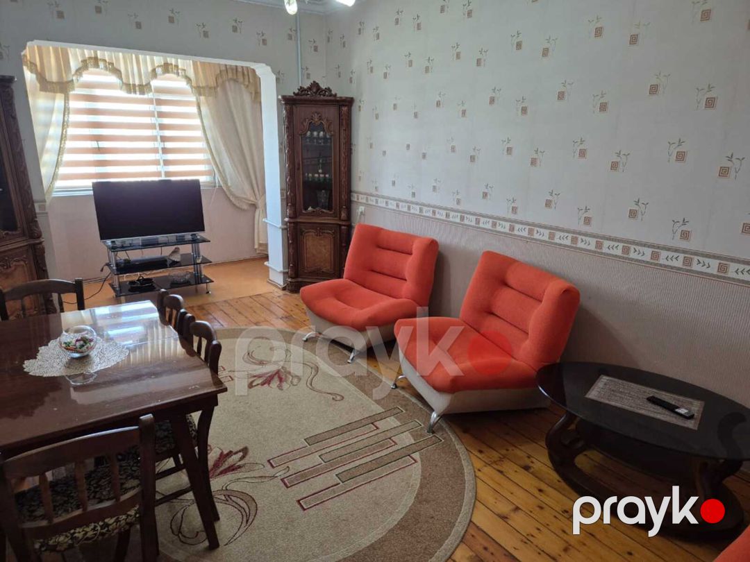 Satılır 5 otaqlı köhnə tikili 100 m² — Mənzil, Bakı (3)