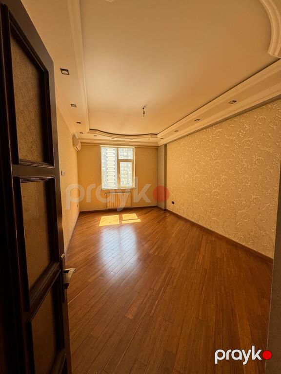 Satılır 4 otaqlı yeni tikili 160 m² — Mənzil, Bakı (12)