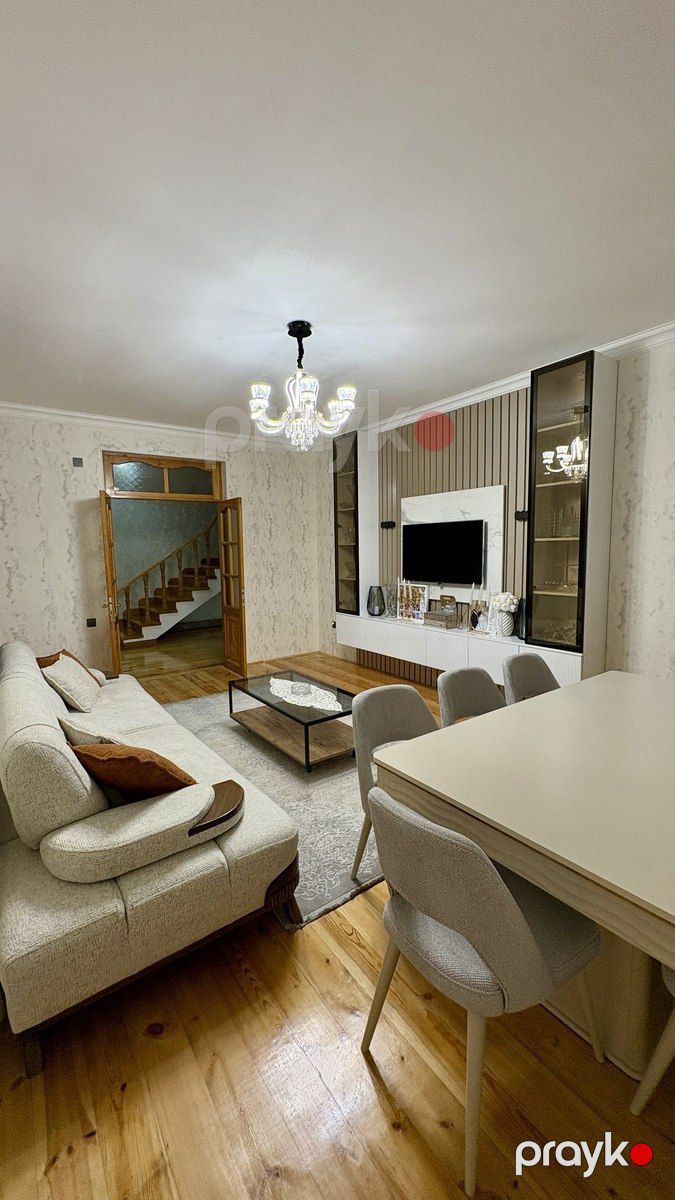 Satılır 4 otaqlı həyət evi/bağ evi 185 m² — Ev, villa, Bakı (2)