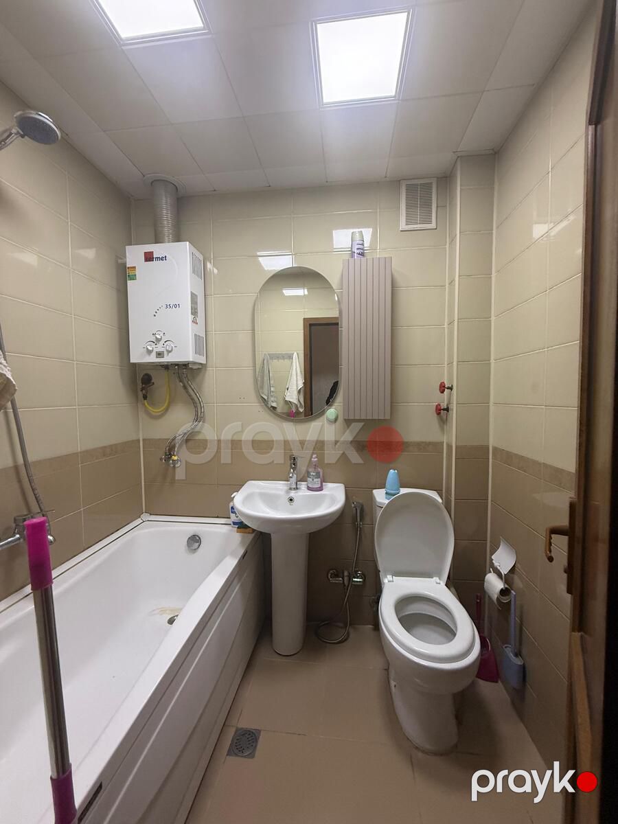 Satılır 2 otaqlı köhnə tikili 50 m² — Mənzil, Bakı (9)
