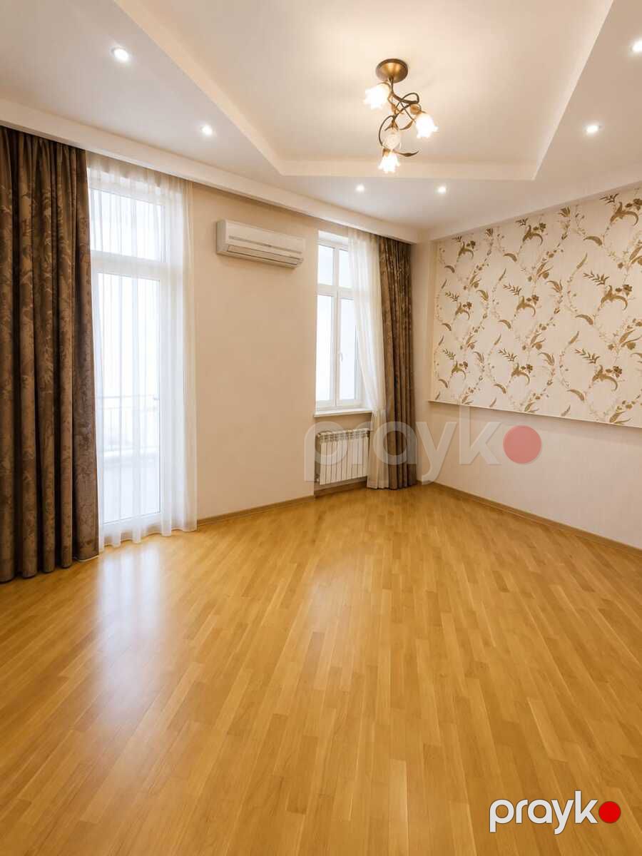 Satılır 4 otaqlı yeni tikili 250 m² — Mənzil, Bakı (8)