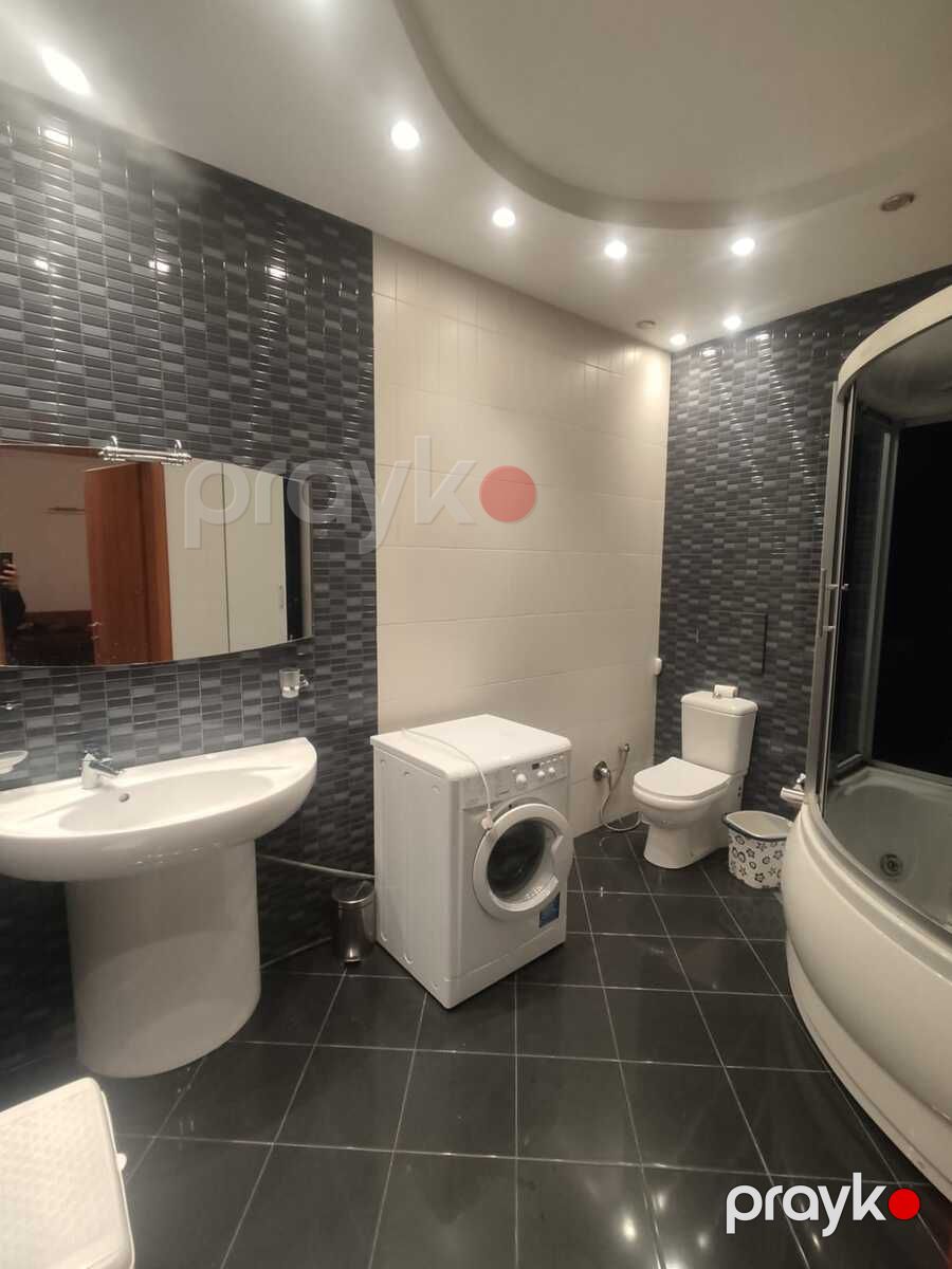 İcarəyə verilir 4 otaqlı yeni tikili 220 m² — Mənzil, Bakı (9)