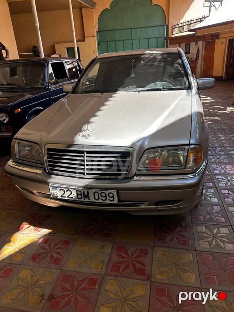 Mercedes C 240, 2.4 L, 1997 il, 457 530 km — Tovuz