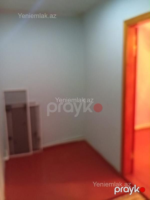 Satılır 2 otaqlı Bina evi menzil (Köhnə tikili), 55 m², 42-ci məhəllə — Mənzil, Sumqayıt (12)