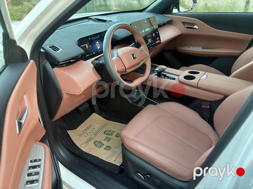 Changan Uni-Z, 1.5 L, 18.4 kWh, 2025 il, 6 800 km — Avtomobillər, Bakı (8)