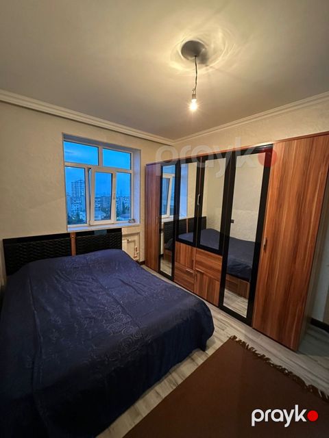 Satılır 3 otaqlı köhnə tikili 80 m² — Bakı