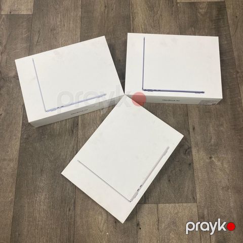 Apple MacBook Air 13.6-inch M5 16/512GB (2026) — Bakı