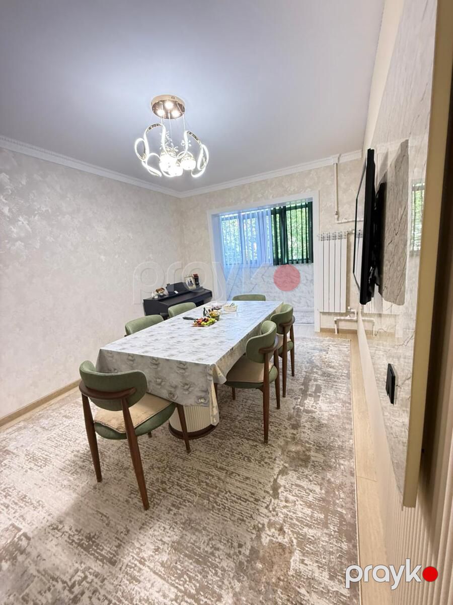 Satılır 4 otaqlı köhnə tikili 110 m² — Mənzil, Bakı (4)