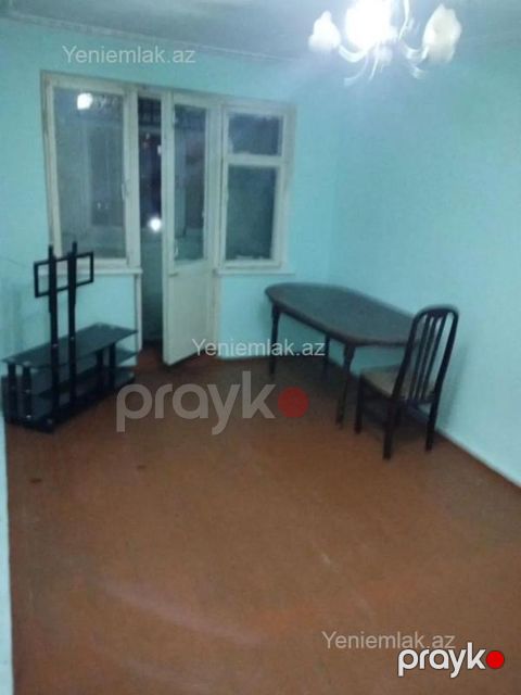 Satılır 1 otaqlı Bina evi menzil (Köhnə tikili), 32 m², 8-ci mikrorayon — Sumqayıt